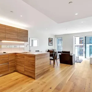 Apartment Riverside Minutes From Elizabeth Line United Kingdom
